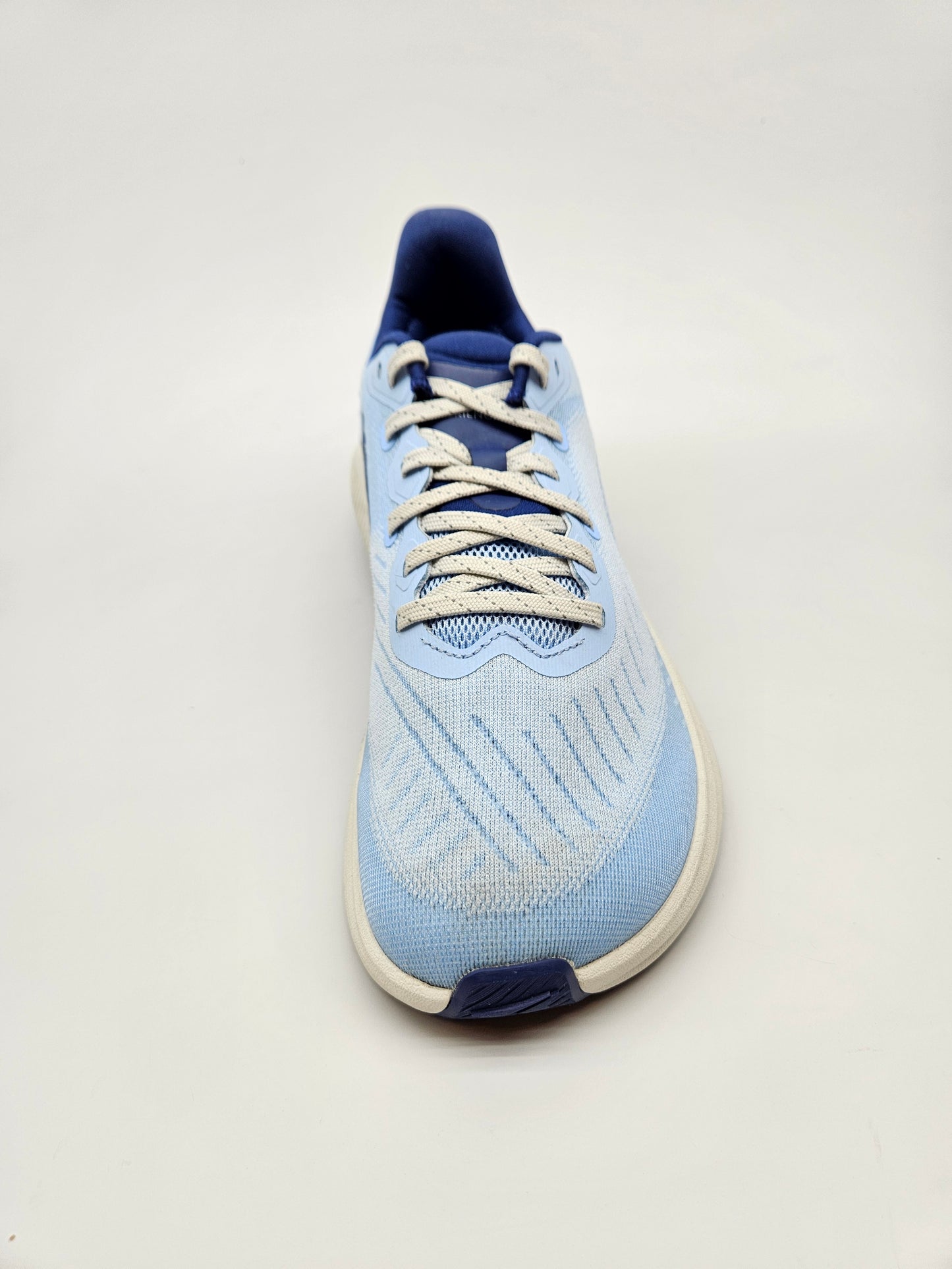 ALTRA NOVI ORIGINAL PATIKI BR 38.5