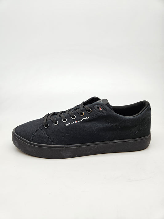 TOMMY HILFIGER NOVI ORIGINAL PATIKI BR 44