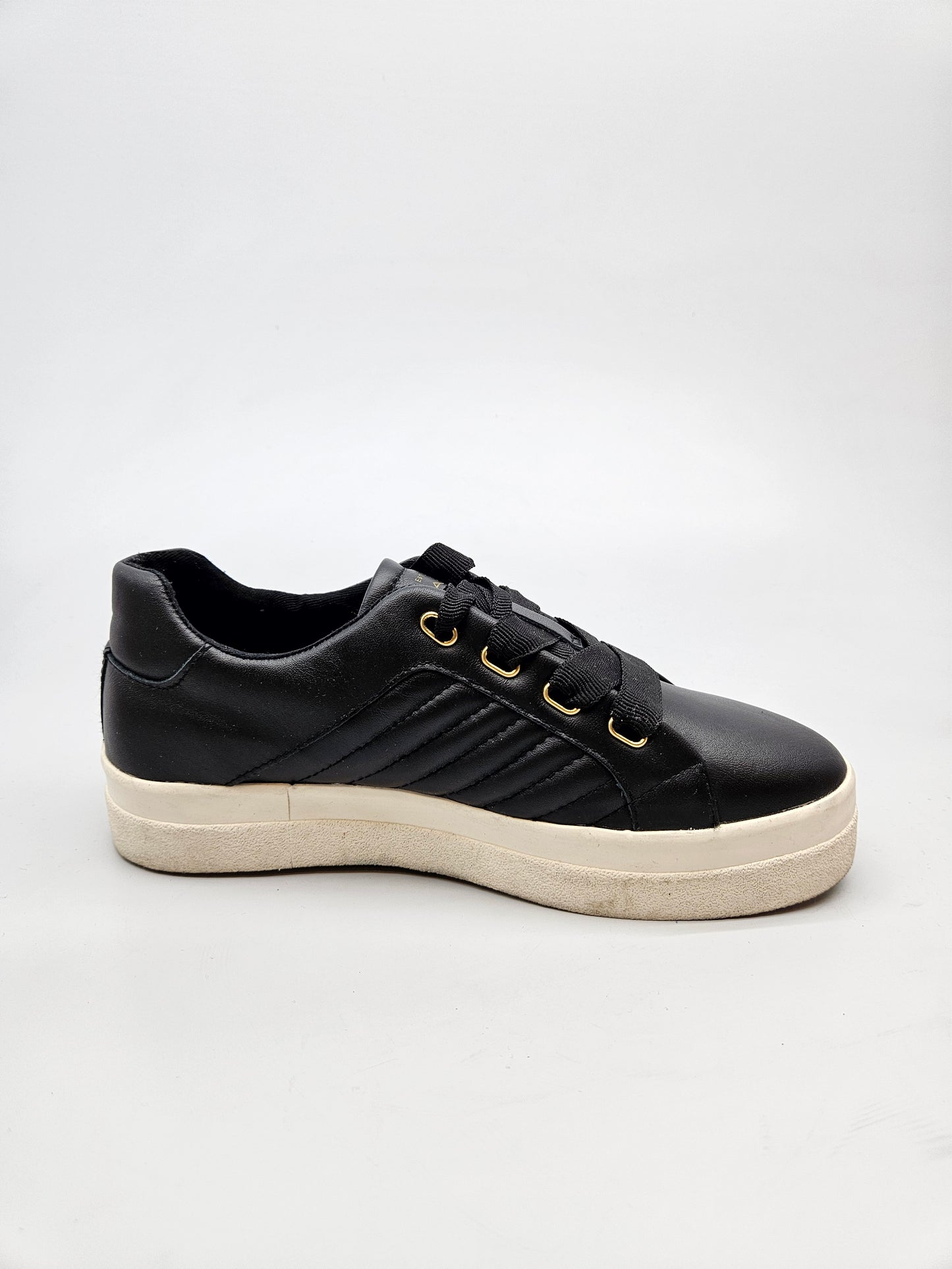 GANT NOVI ORIGINAL PATIKI BR 37