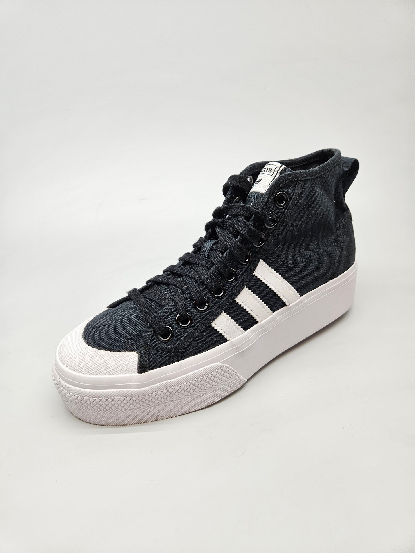 ADIDAS ORIGINAL NOVI PATIKI BR 40