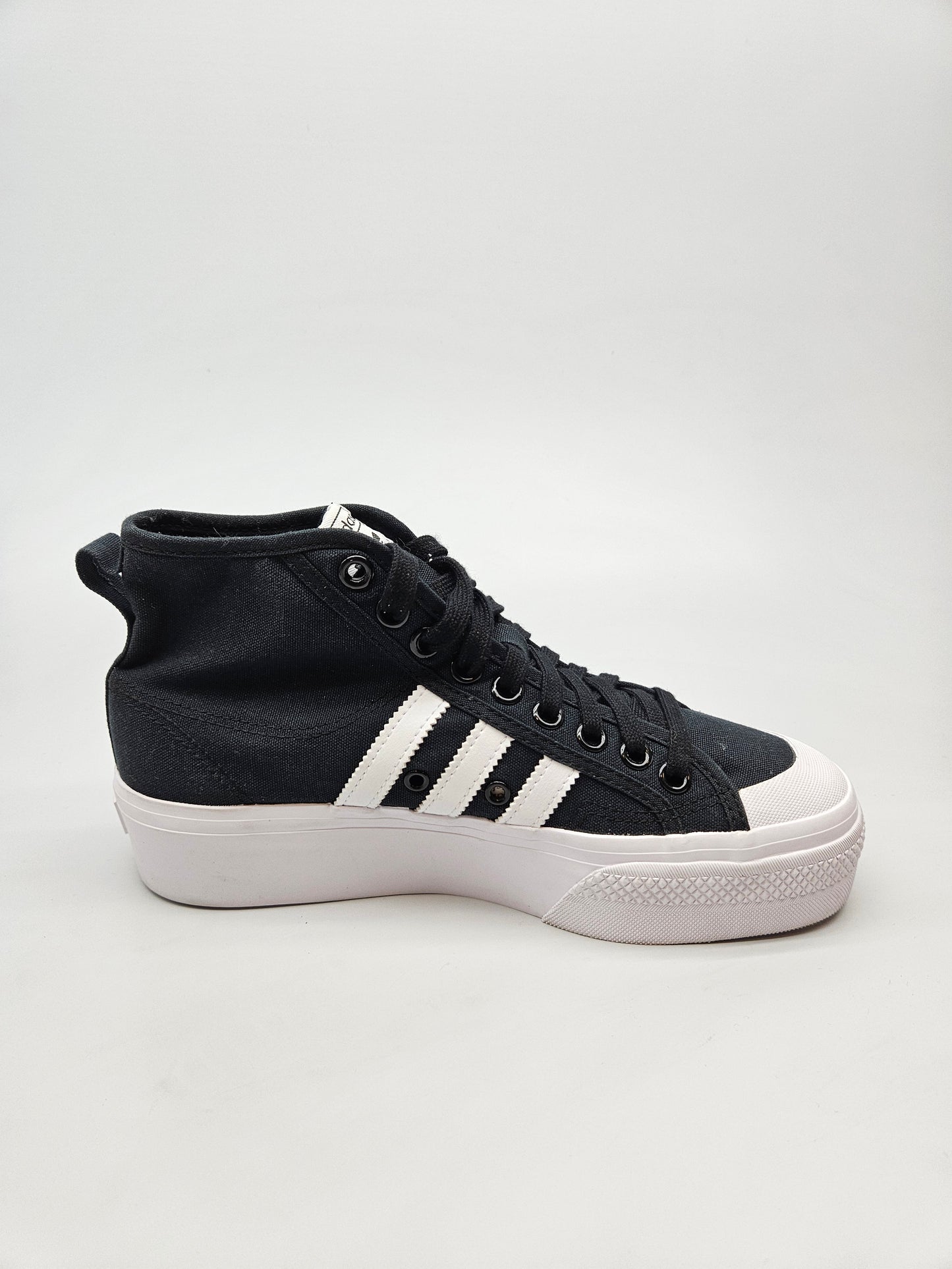 ADIDAS ORIGINAL NOVI PATIKI BR 40
