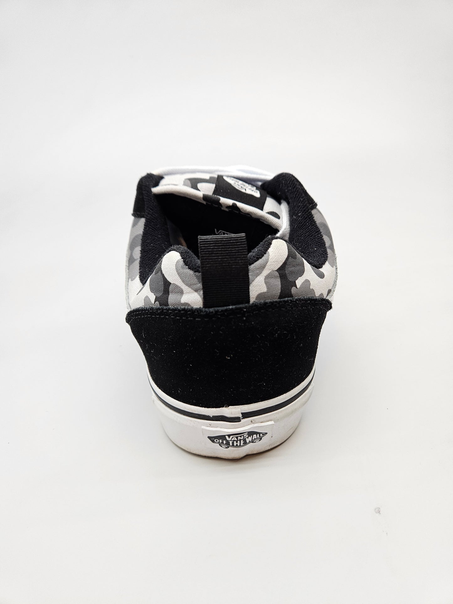 VANS NOVI ORIGINAL PATIKI BR 44.5