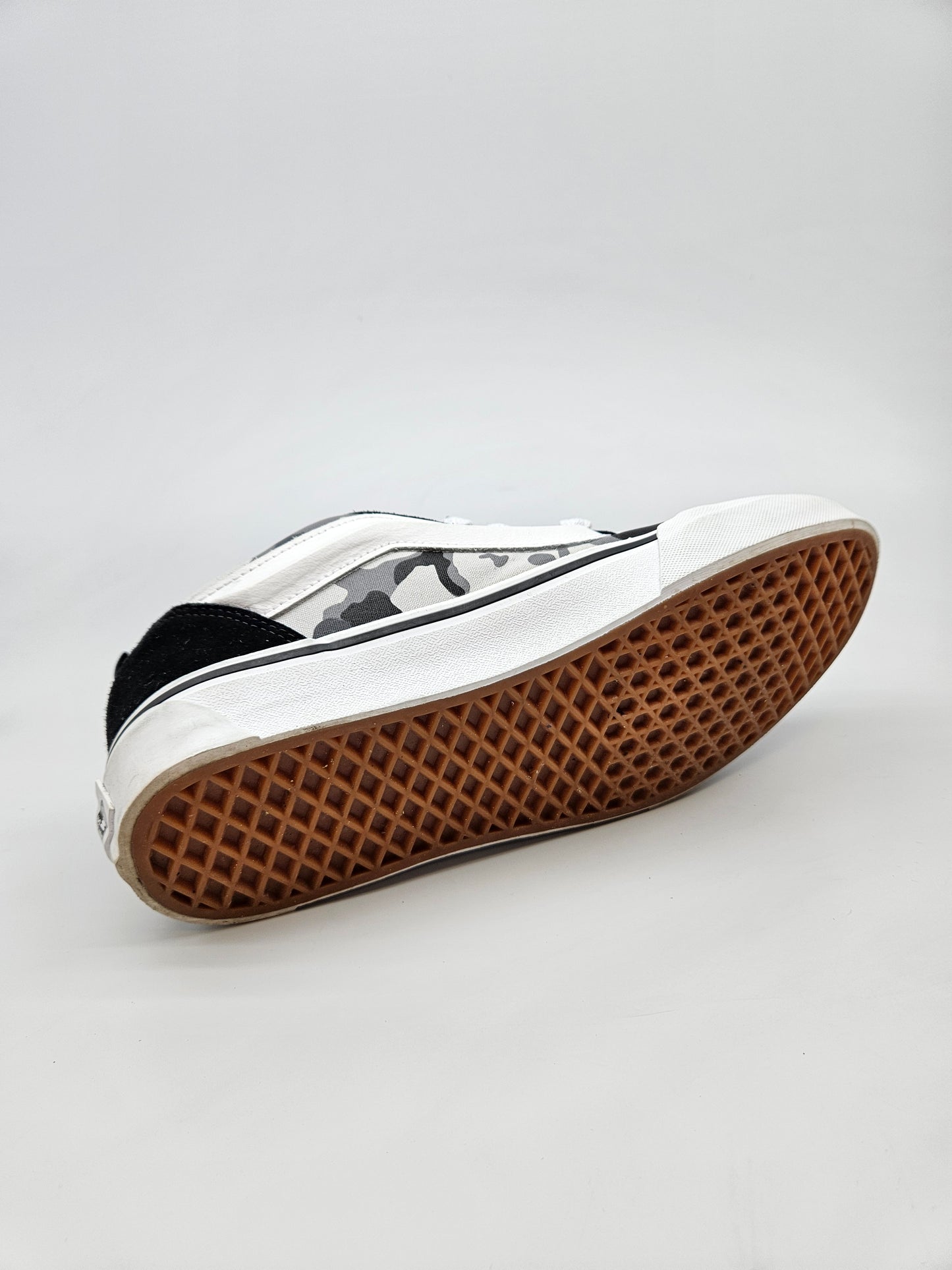 VANS NOVI ORIGINAL PATIKI BR 44.5