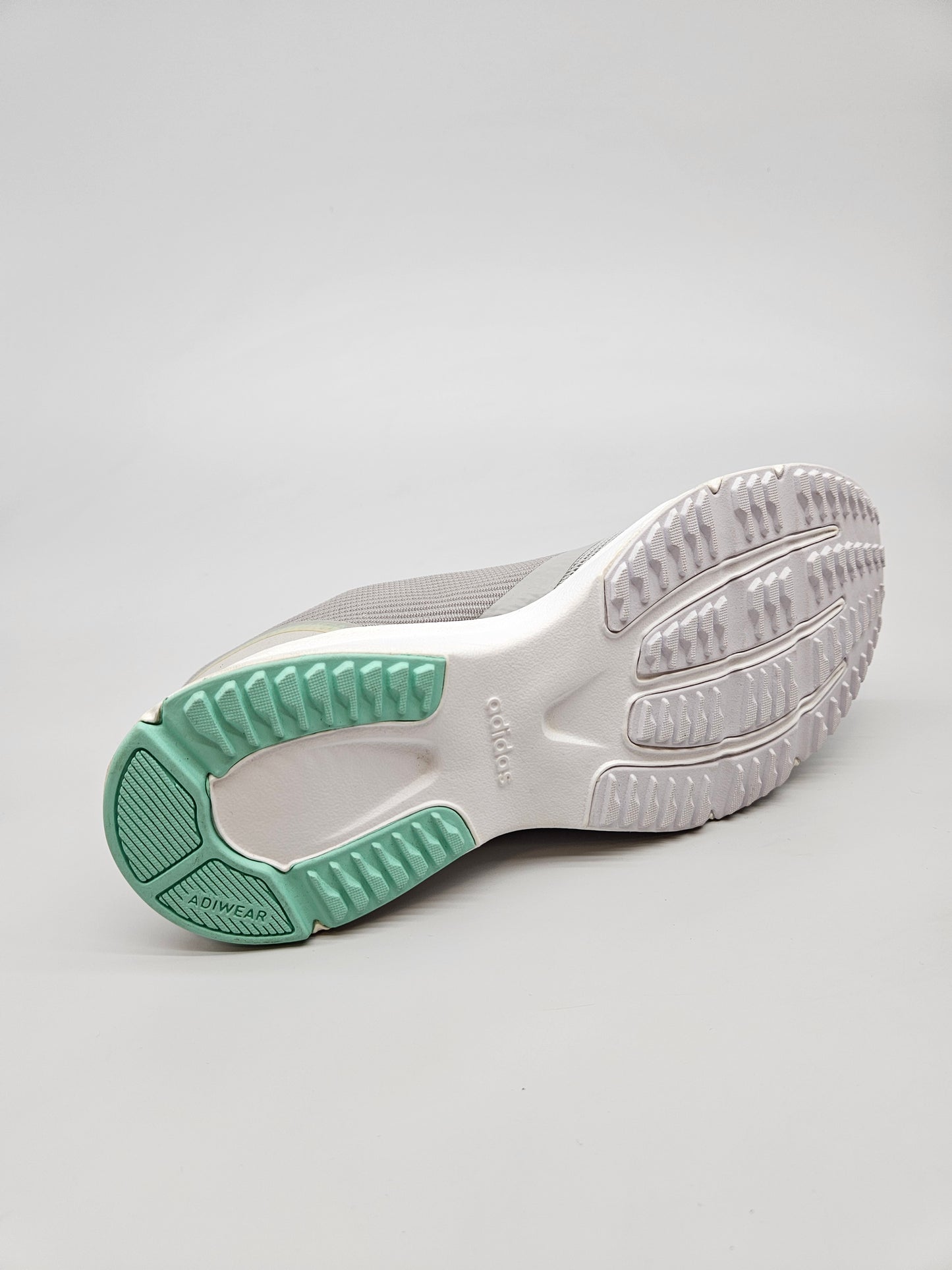 ADIDAS NOVI ORIGINAL PATIKI BR 36.5