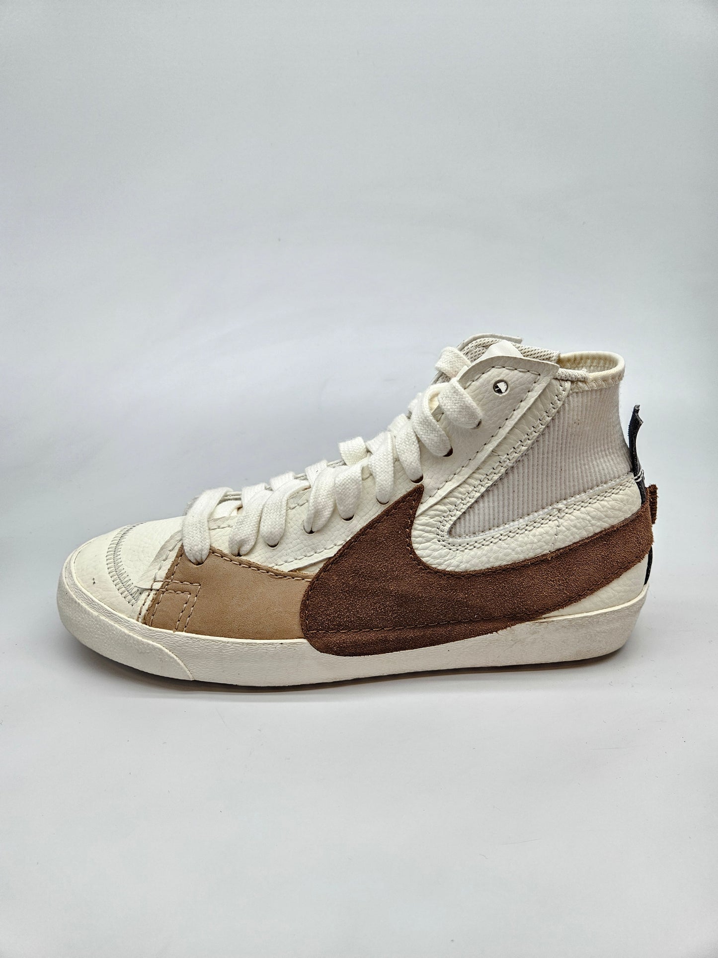 NIKE NOVI ORIGINAL PATIKI BR 42.5