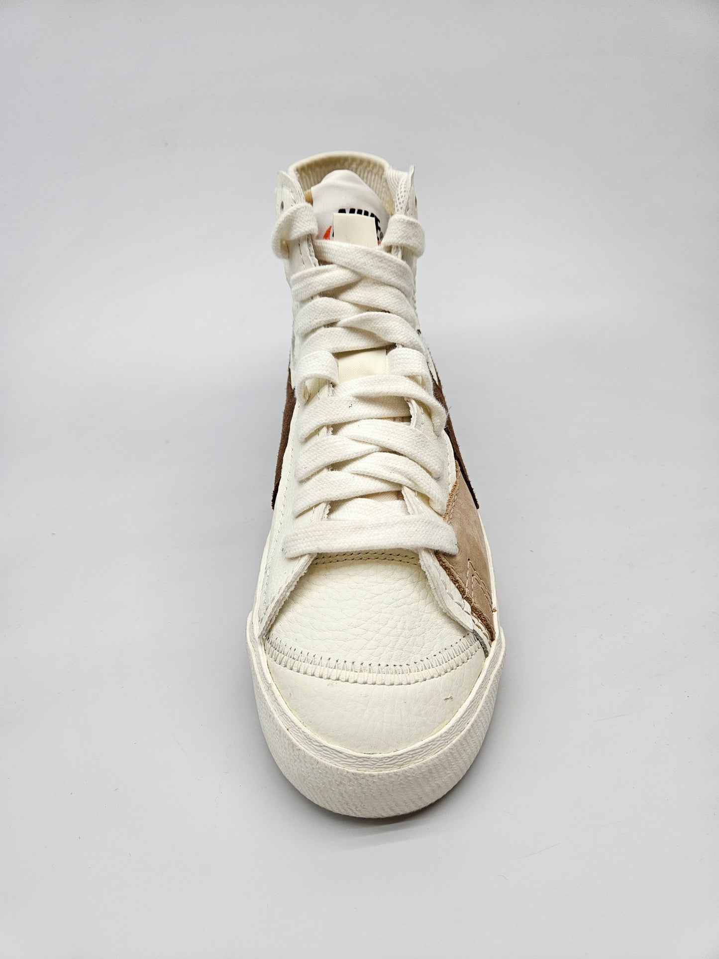 NIKE NOVI ORIGINAL PATIKI BR 42.5