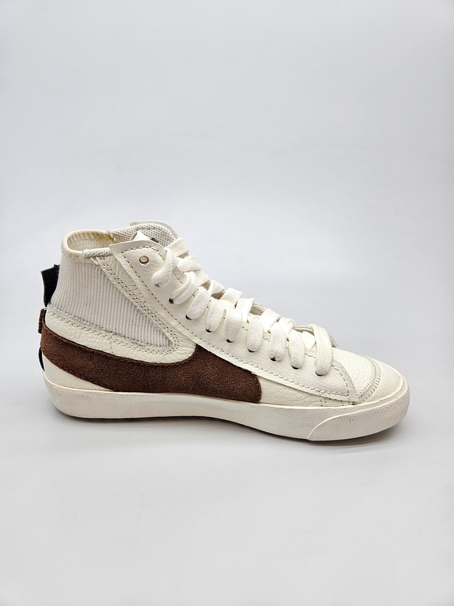 NIKE NOVI ORIGINAL PATIKI BR 42.5