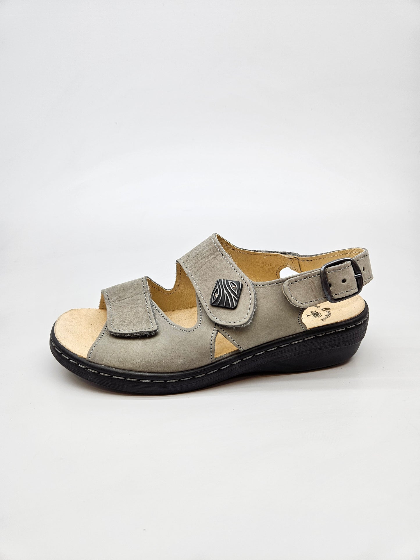 NOVI ORIGINAL SANDALI BR 36