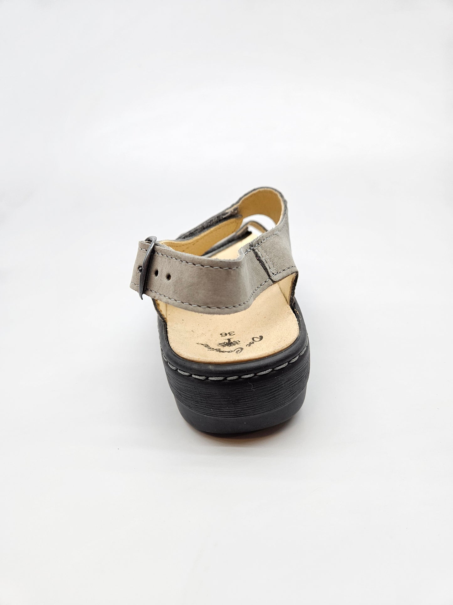 NOVI ORIGINAL SANDALI BR 36
