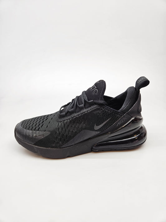 NIKE AIRMAX NOVI ORIGINAL PATIKI BR 39