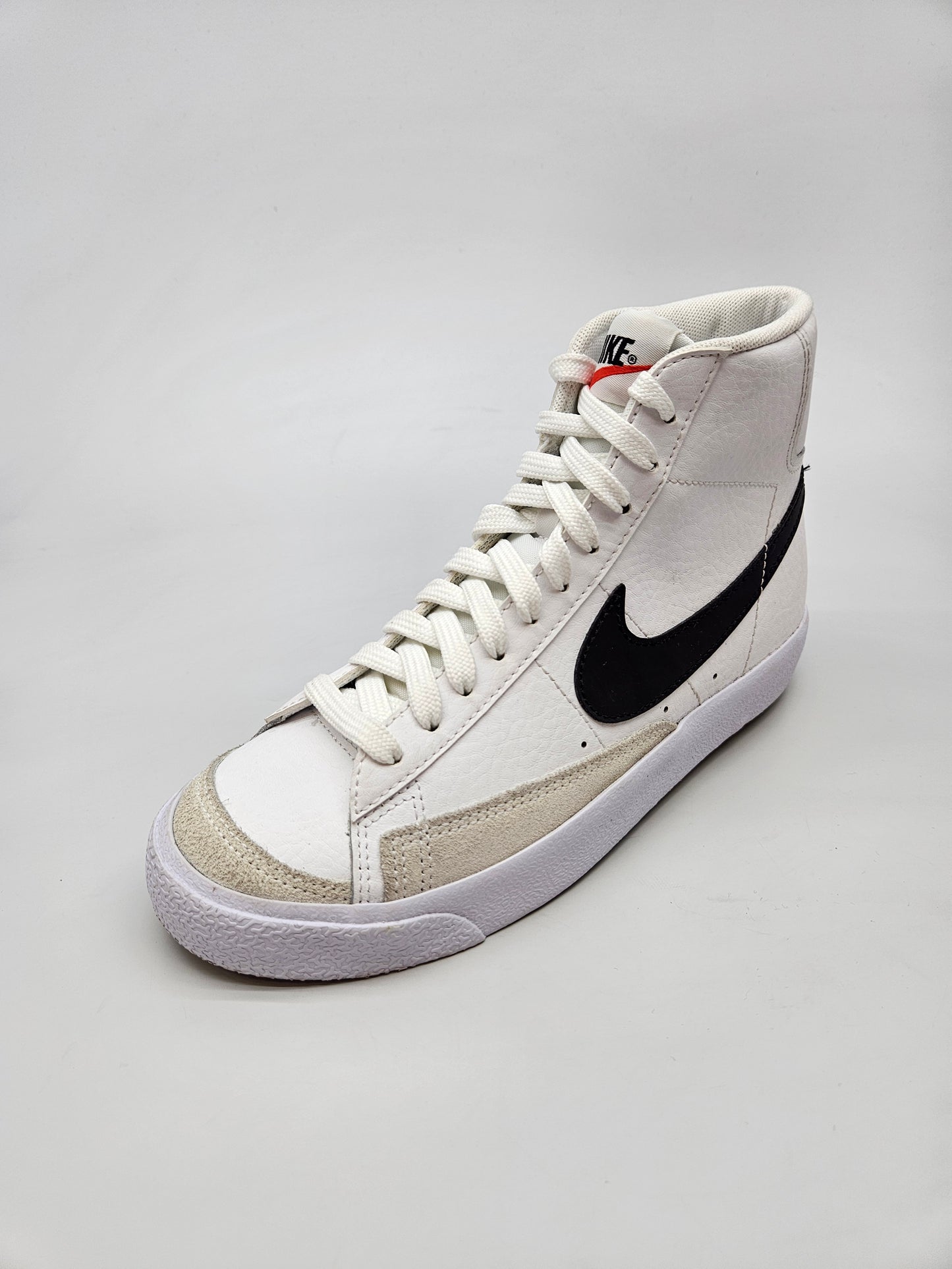 NIKE NOVI ORIGINAL PATIKI BR 36.5