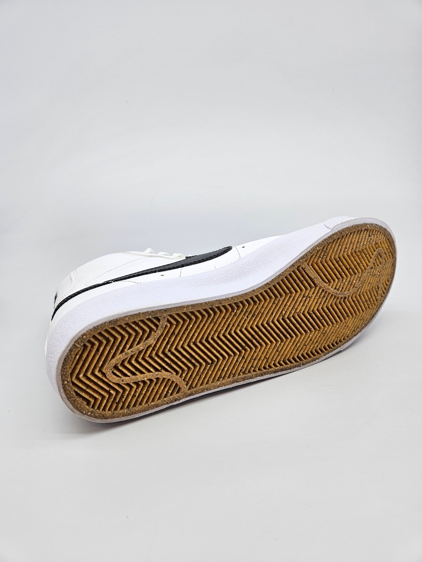 NIKE NOVI ORIGINAL PATIKI BR 36.5