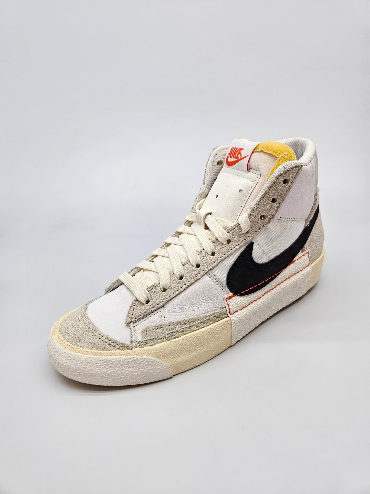 NIKE NOVI ORIGINAL PATIKI BR 41