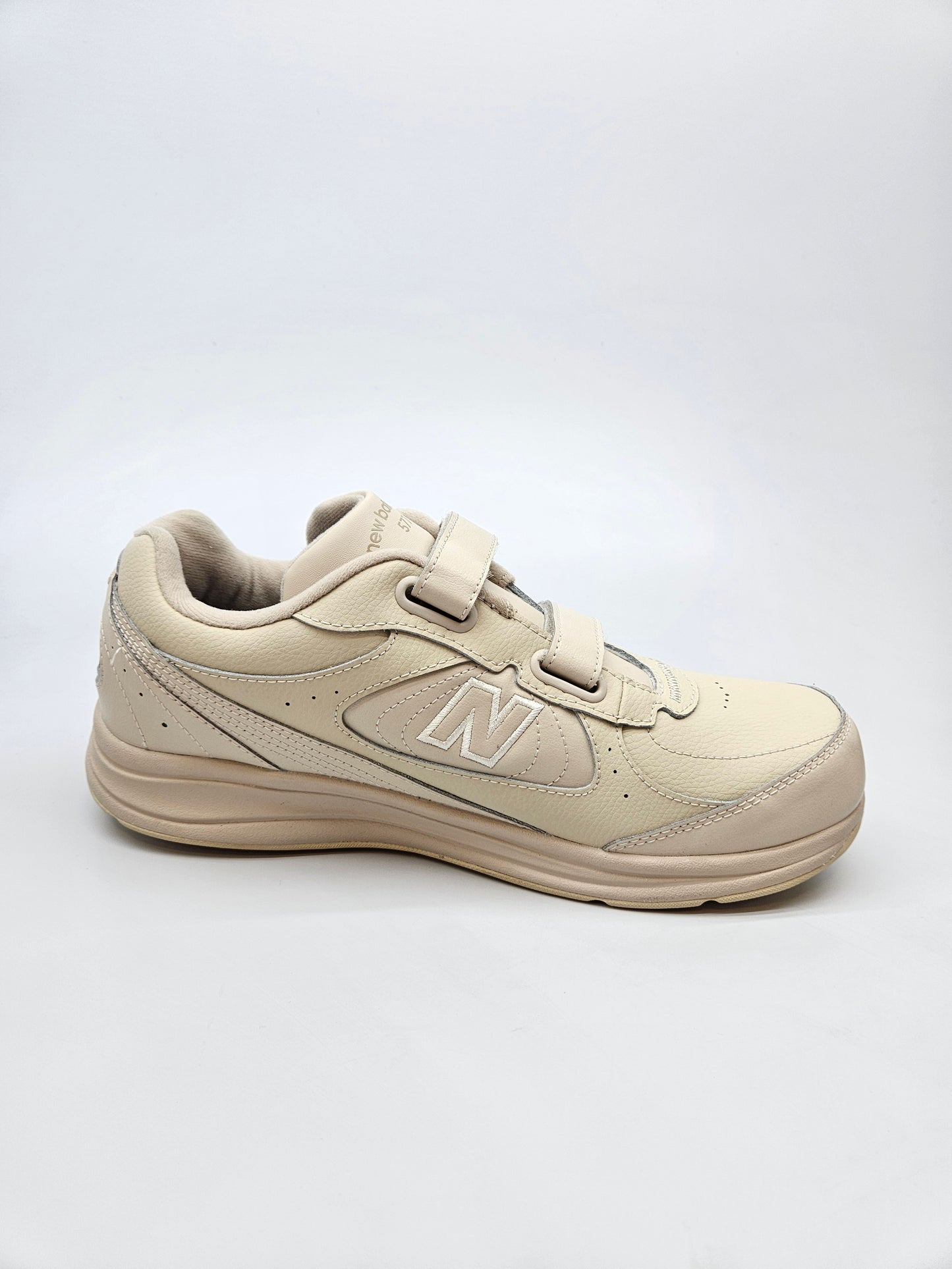 NEW BALANCE NOVI ORIGINAL PATIKI BR 44.5