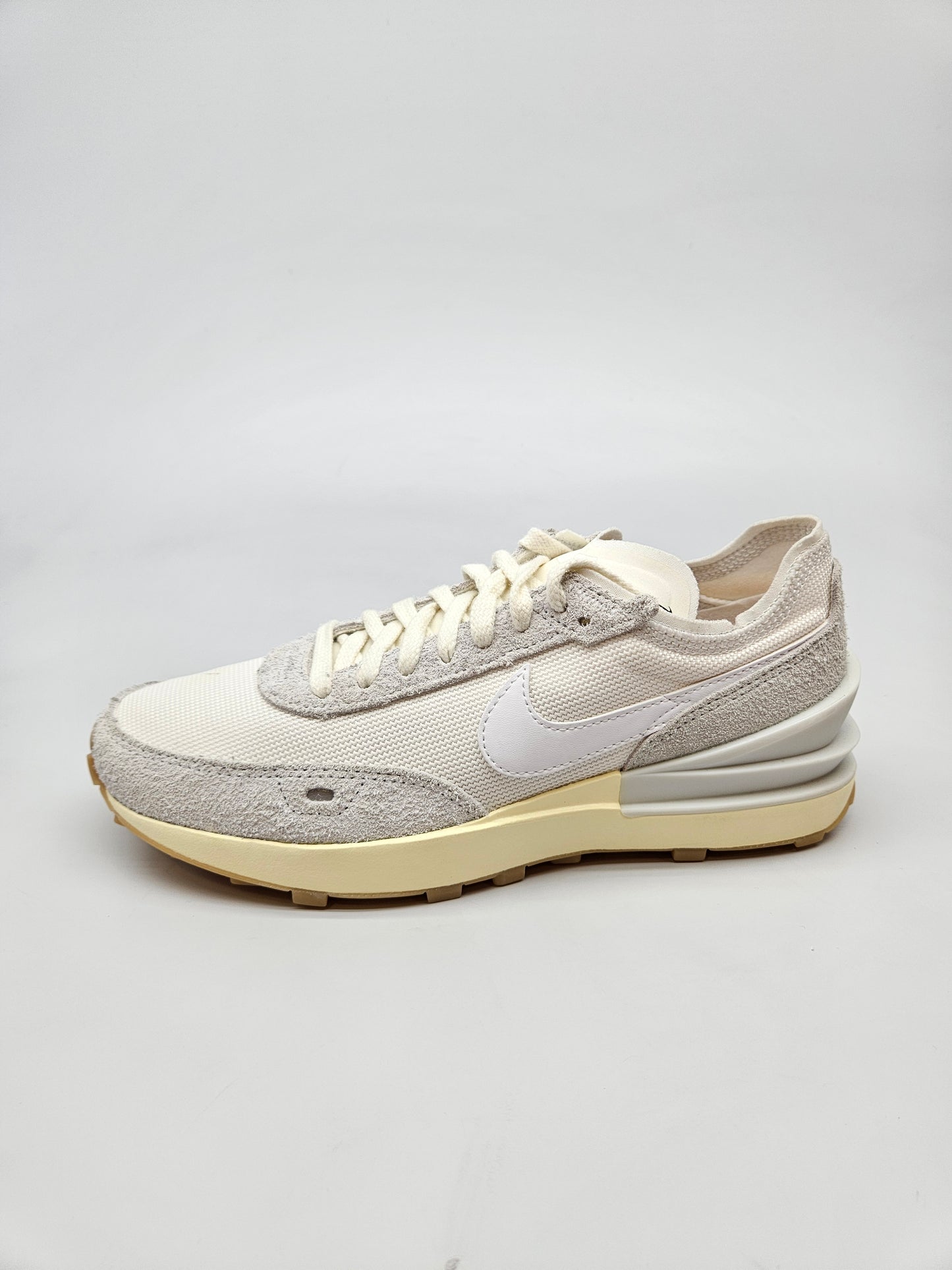 NIKE NOVI ORIGINAL PATIKI BR 38.5