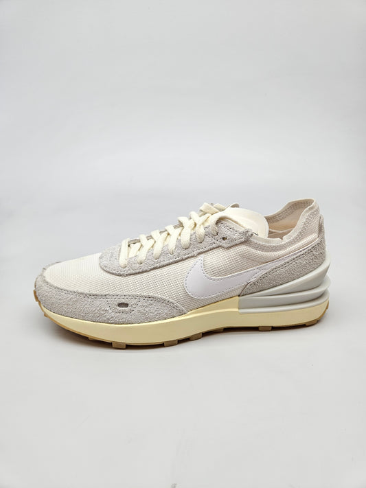 NIKE NOVI ORIGINAL PATIKI BR 38.5