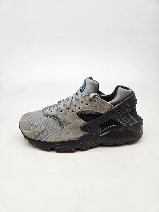 NIKE NOVI ORIGINAL PATIKI BR 38