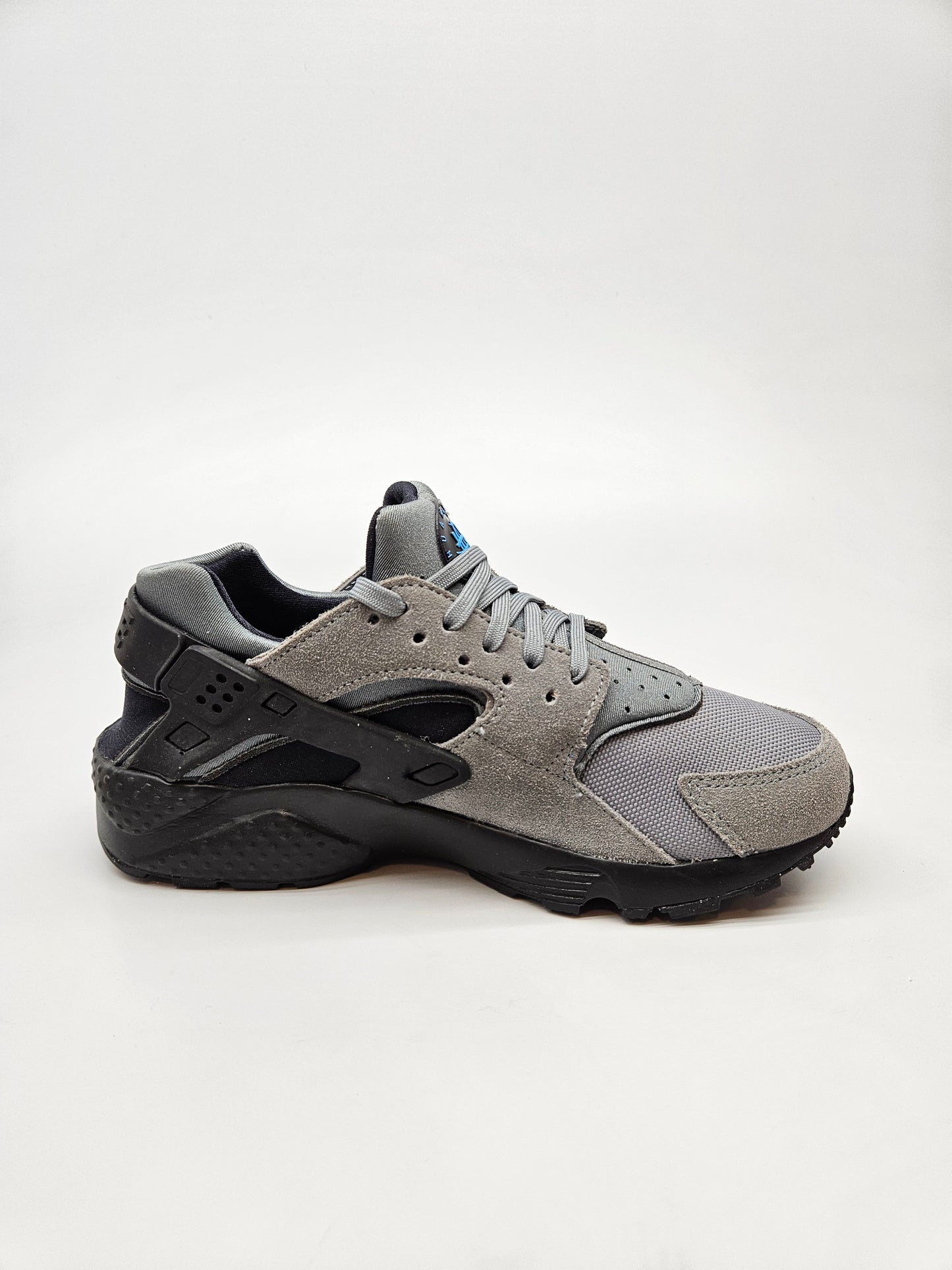 NIKE NOVI ORIGINAL PATIKI BR 38