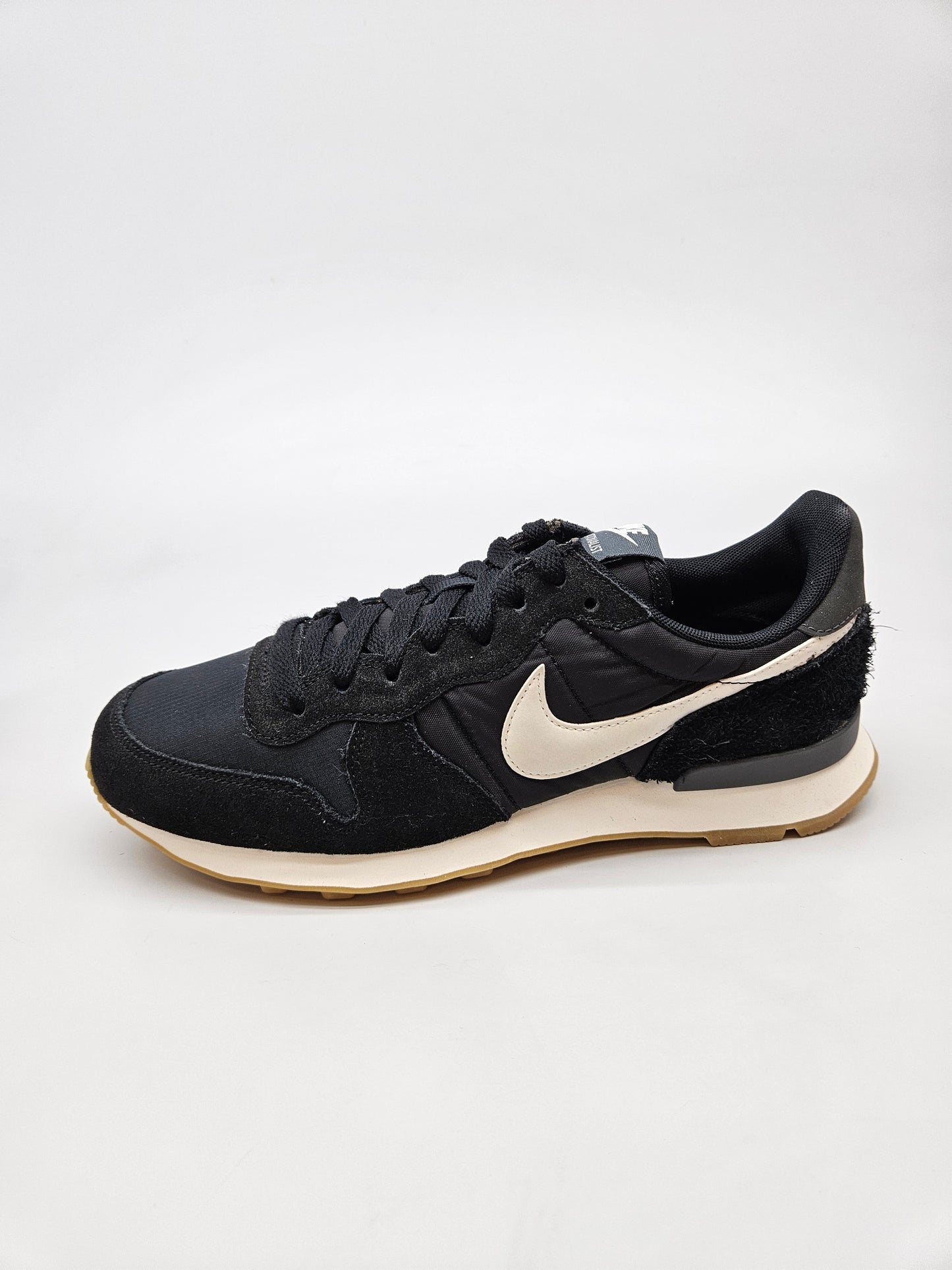 NIKE NOVI ORIGINAL PATIKI BR 39