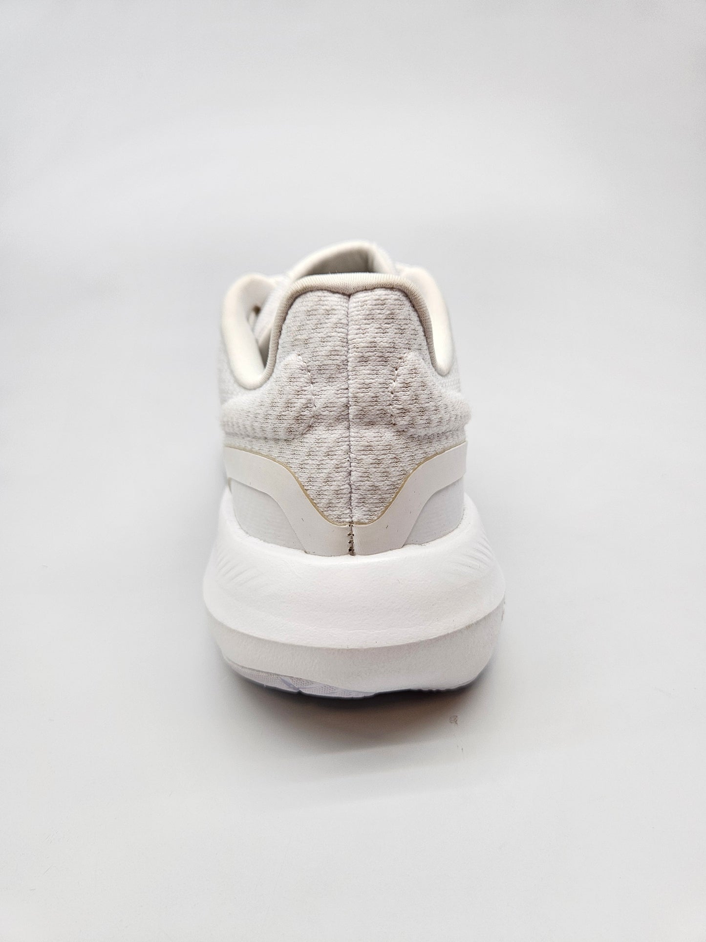 ADIDAS NOVI ORIGINAL PATIKI BR 38.5