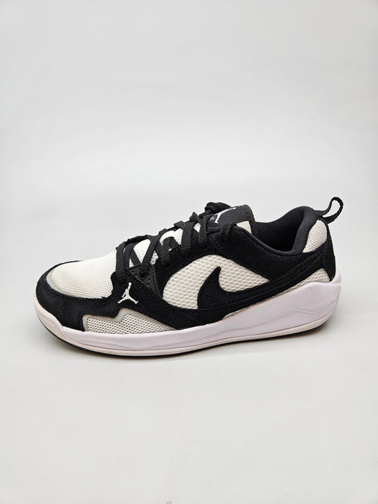 NIKE JORDAN ORIGINAL PATIKI BR 38.5