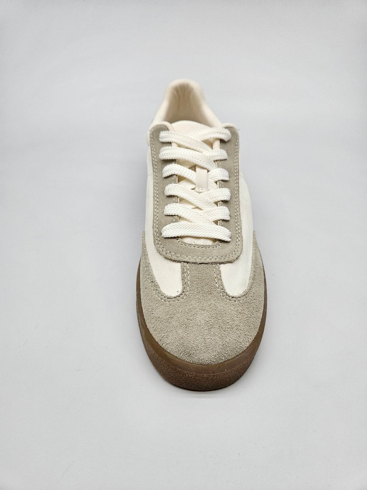 OYSHO NOVI ORIGINAL PATIKI BR 39