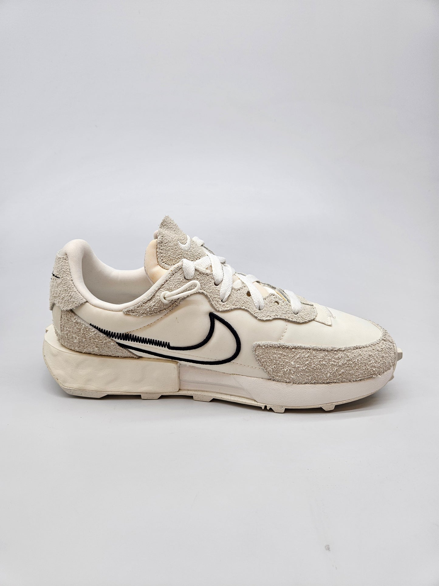 NIKE NOVI ORIGINAL PATIKI BR 38
