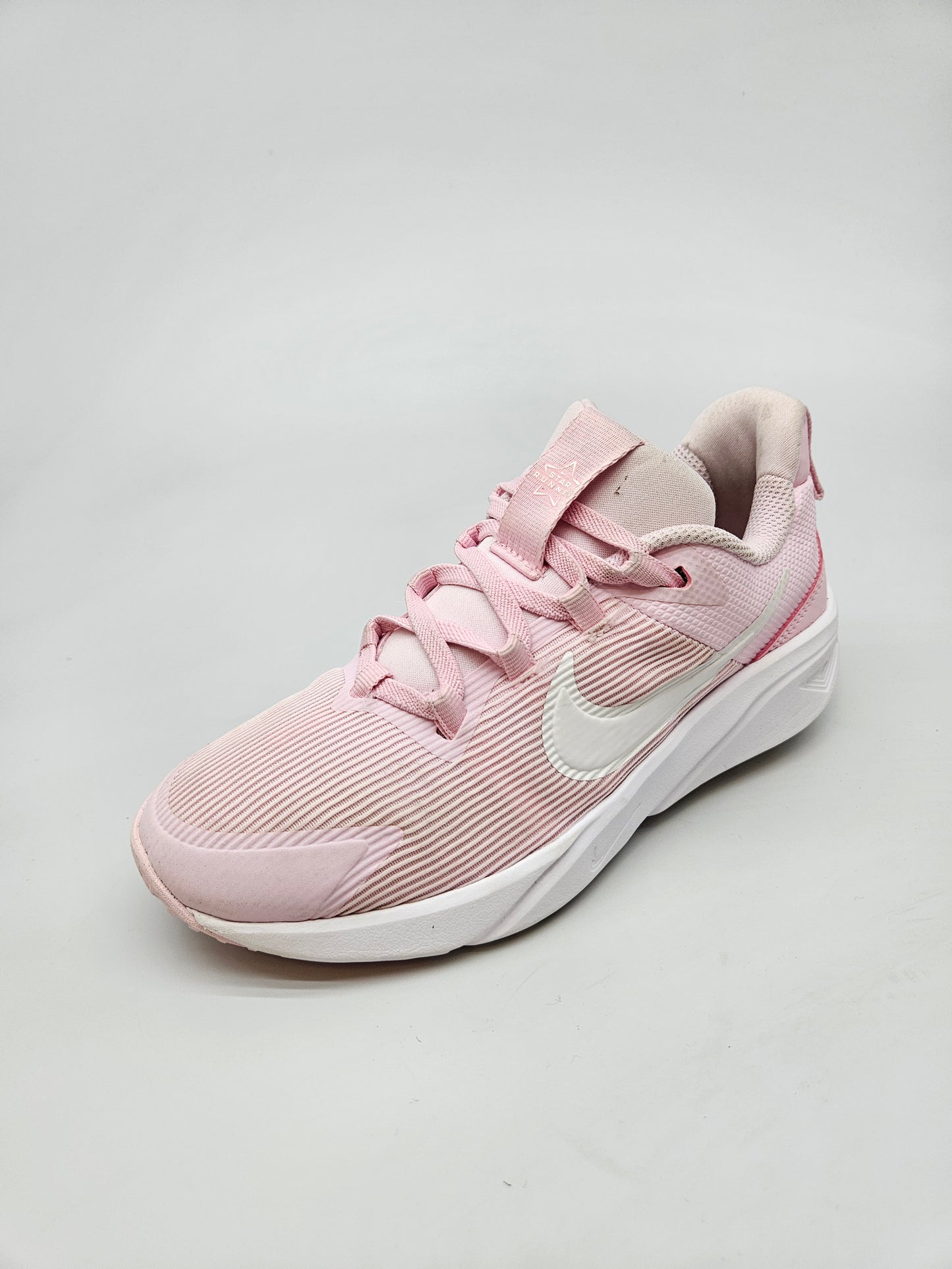 NIKE NOVI ORIGINAL PATIKI BR 34
