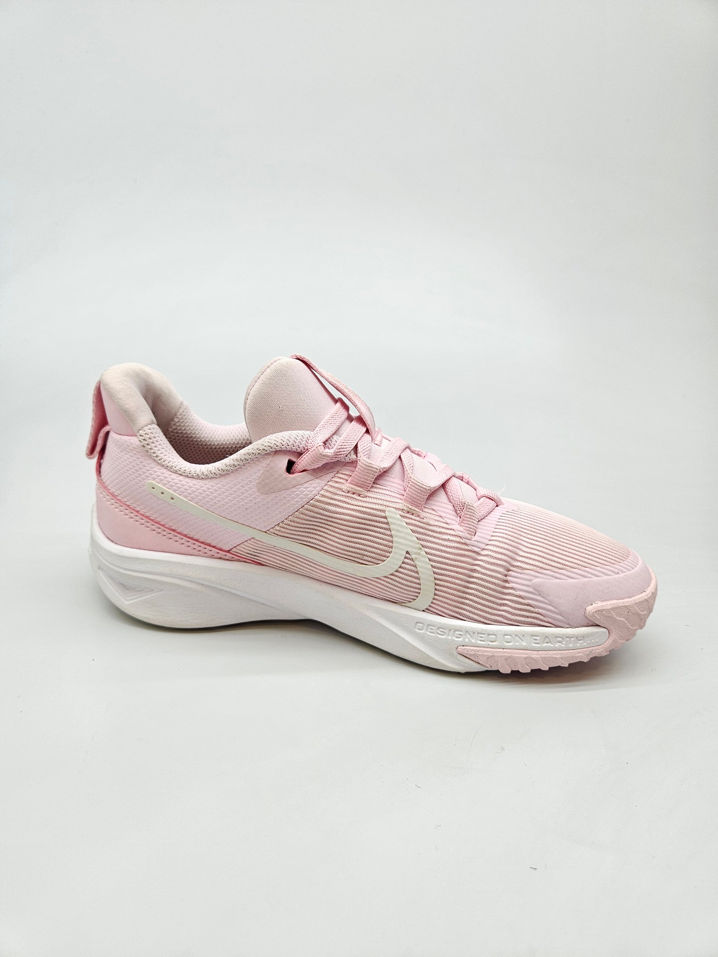 NIKE NOVI ORIGINAL PATIKI BR 34