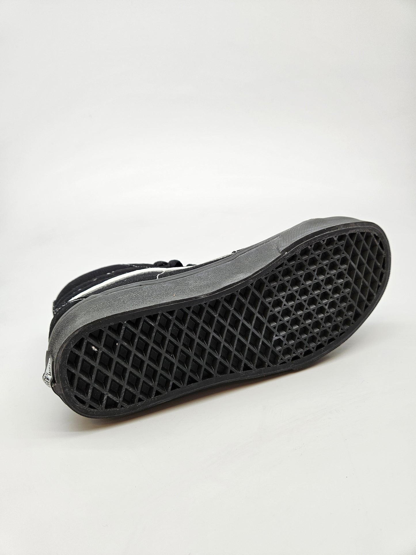 VANS NOVI ORIGINAL PATIKI BR 36.5