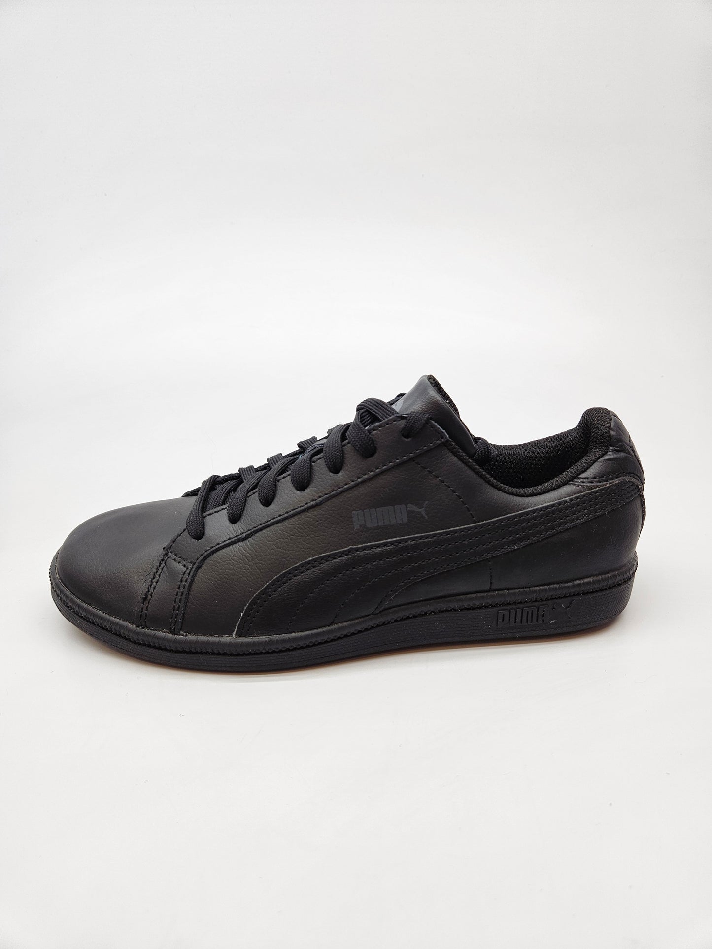 PUMA NOVI ORIGINAL PATIKI BR 38.5