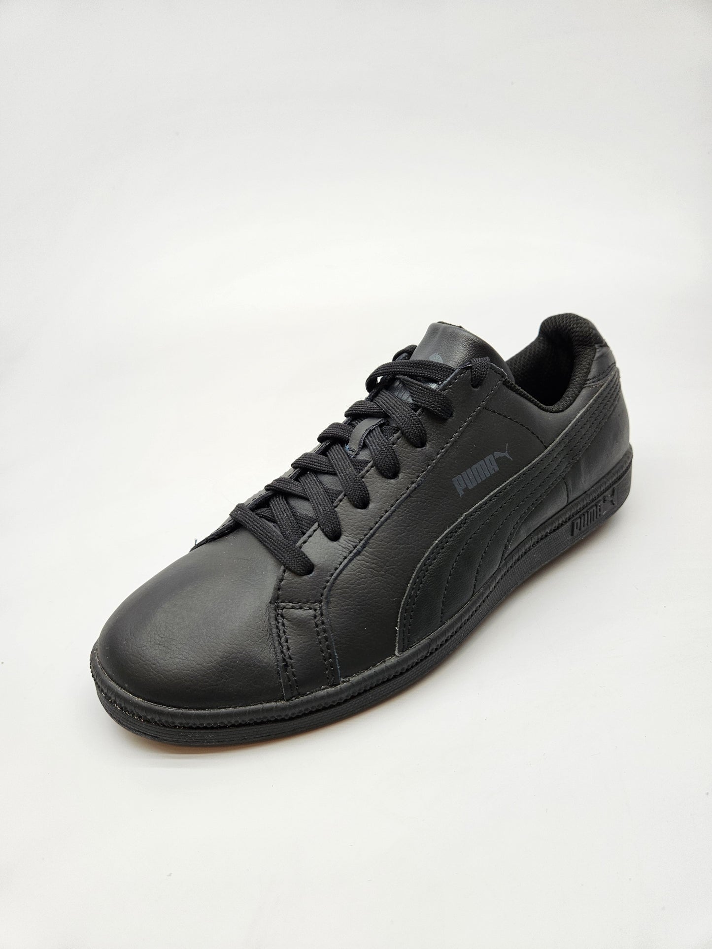 PUMA NOVI ORIGINAL PATIKI BR 38.5