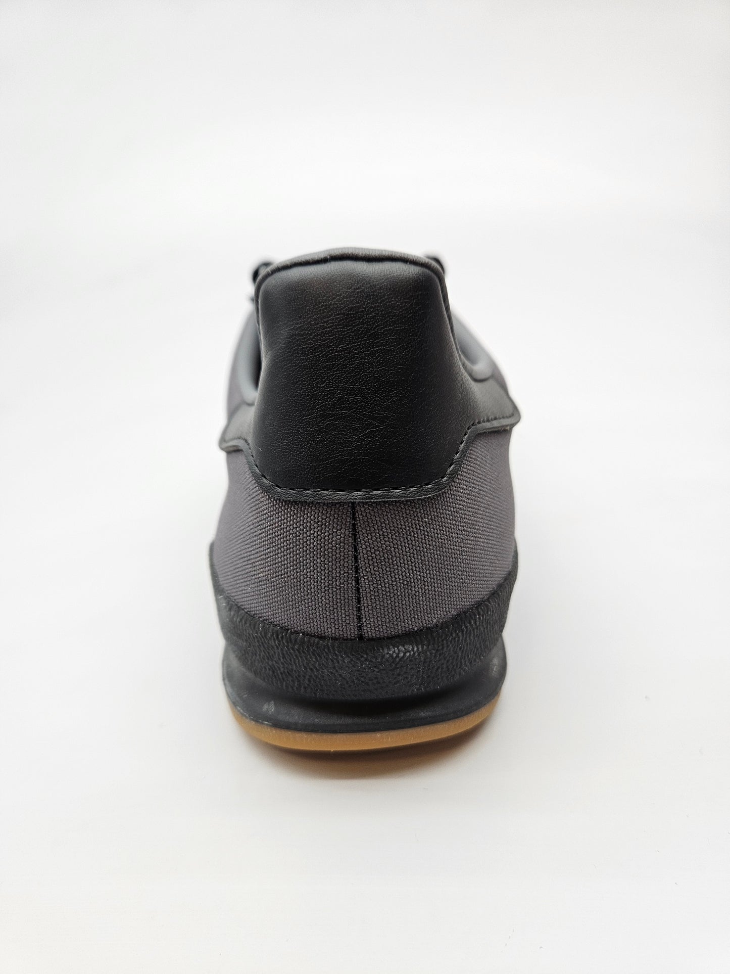 ADIDAS NOVI ORIGINAL PATIKI BR 45