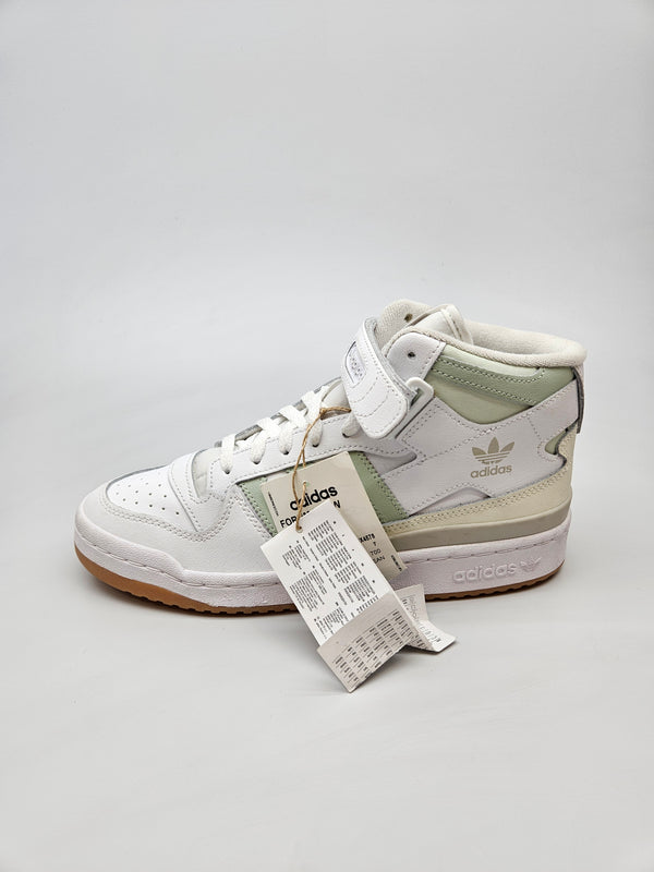 ADIDAS NOVI ORIGINAL PATIKI BR 40.5