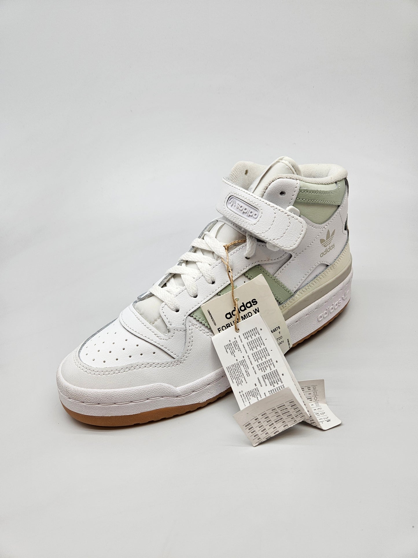 ADIDAS NOVI ORIGINAL PATIKI BR 40.5