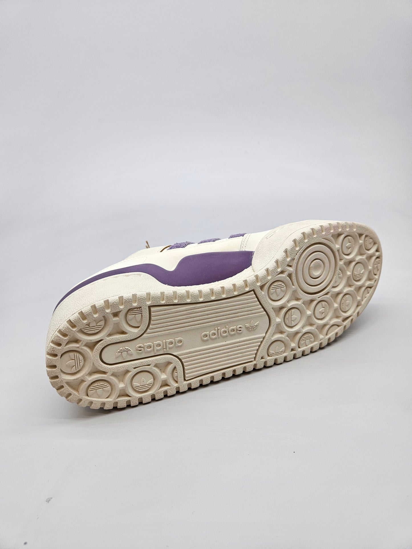 ADIDAS NOVI ORIGINAL PATIKI BR 39