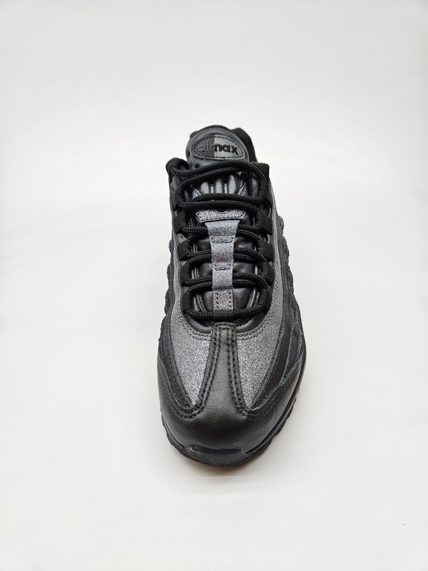 NIKE AIRMAX NOVI ORIGINAL PATIKI BR 37.5