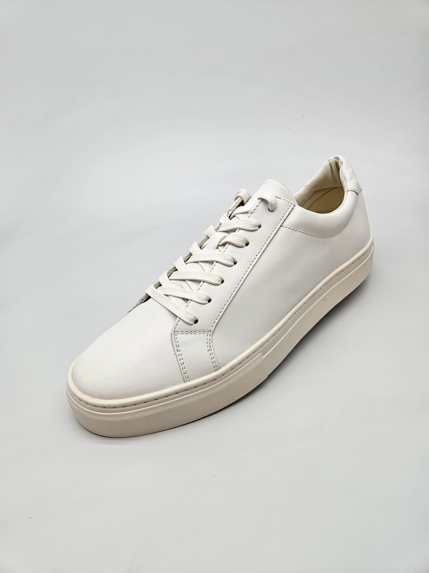 VAGABOND NOVI ORIGINAL PATIKI BR 43