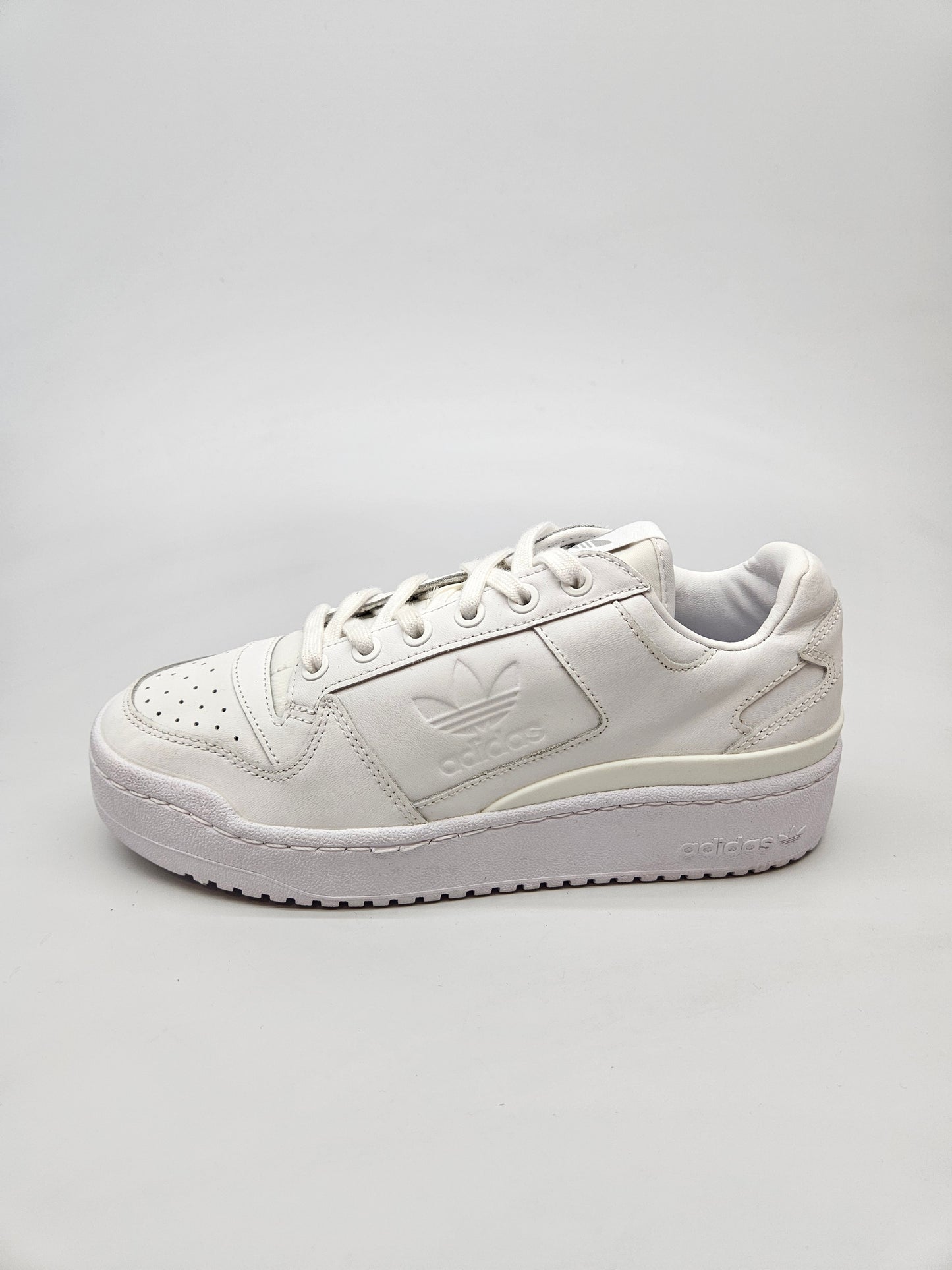 ADIDAS NOVI ORIGINAL PATIKI BR 38.5