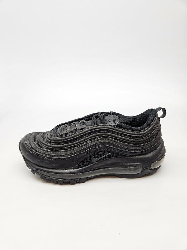 NIKE AIRMAX NOVI ORIGINAL PATIKI BR 37.5