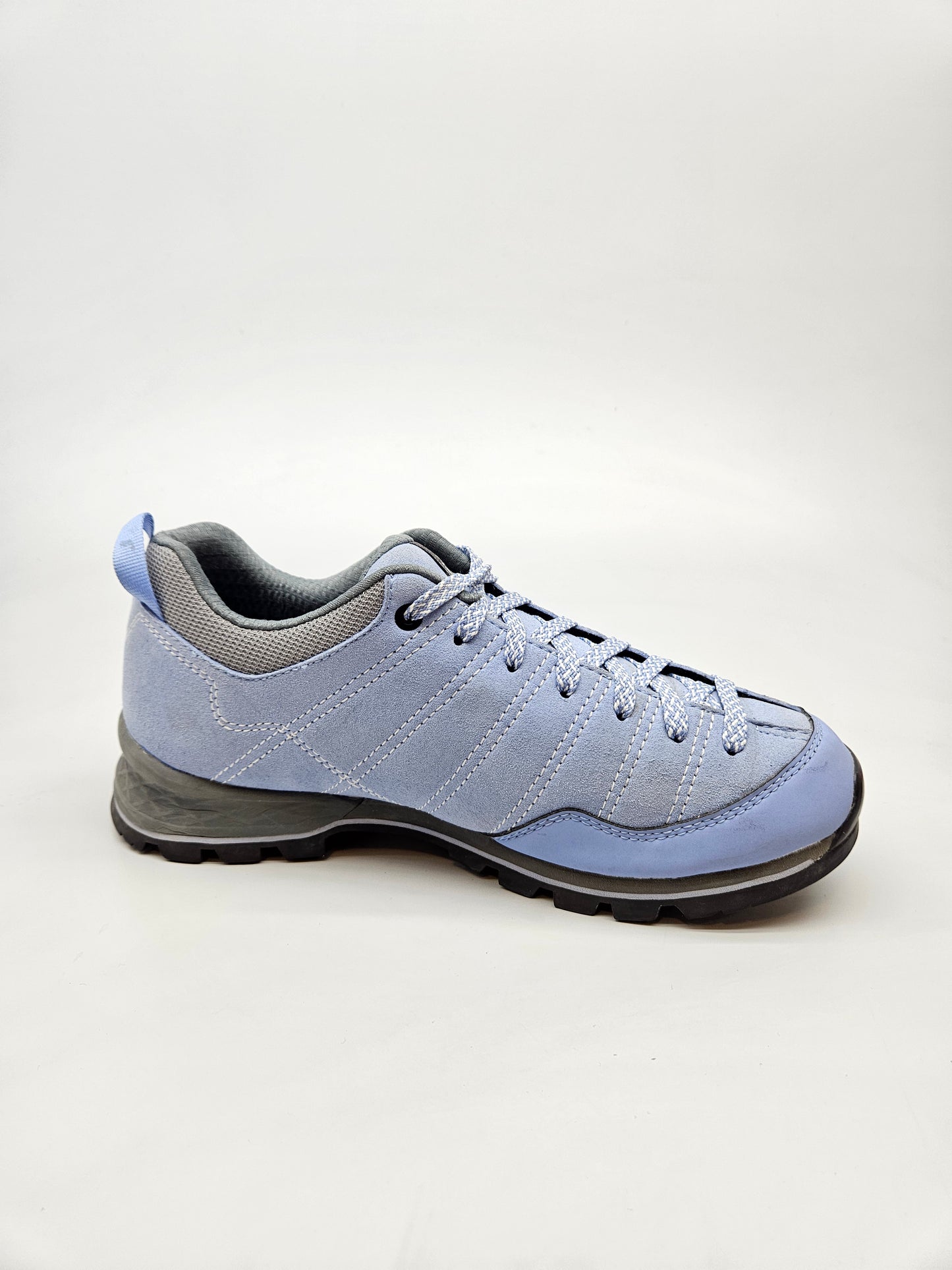 JACK WOLFSKIN VIBRAM ORIGINAL KOZNI PATIKI BR 40