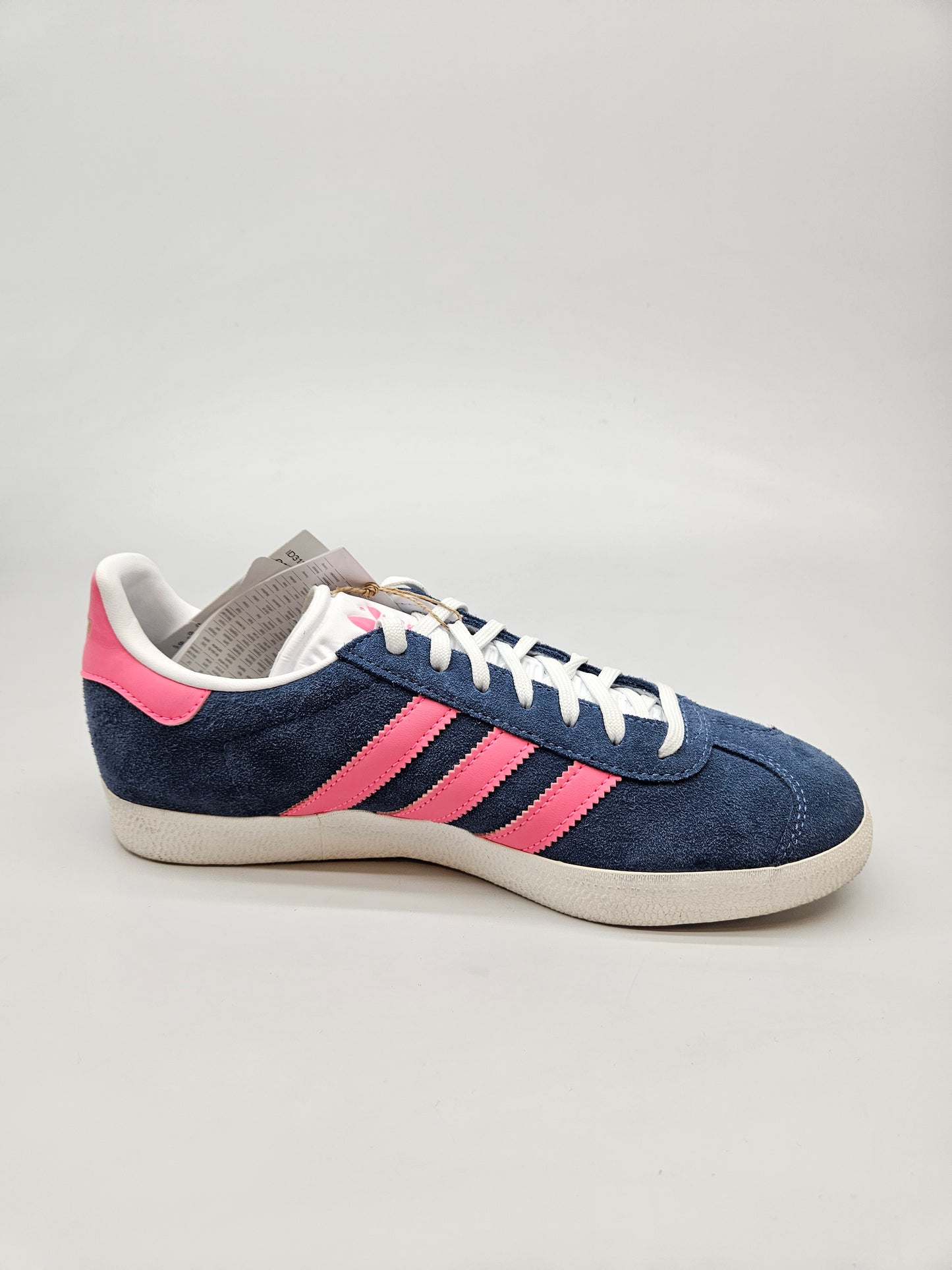 ADIDAS NOVI ORIGINAL PATIKI BR 40