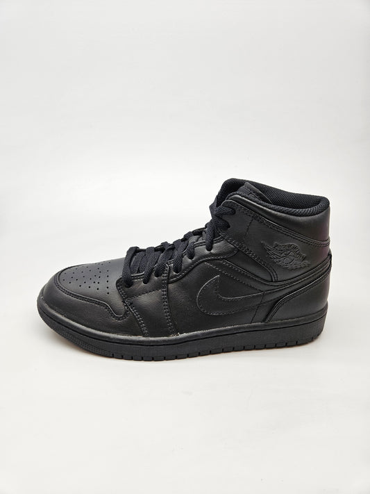 NIKE JORDAN NOVI ORIGINAL PATIKI BR 40.5