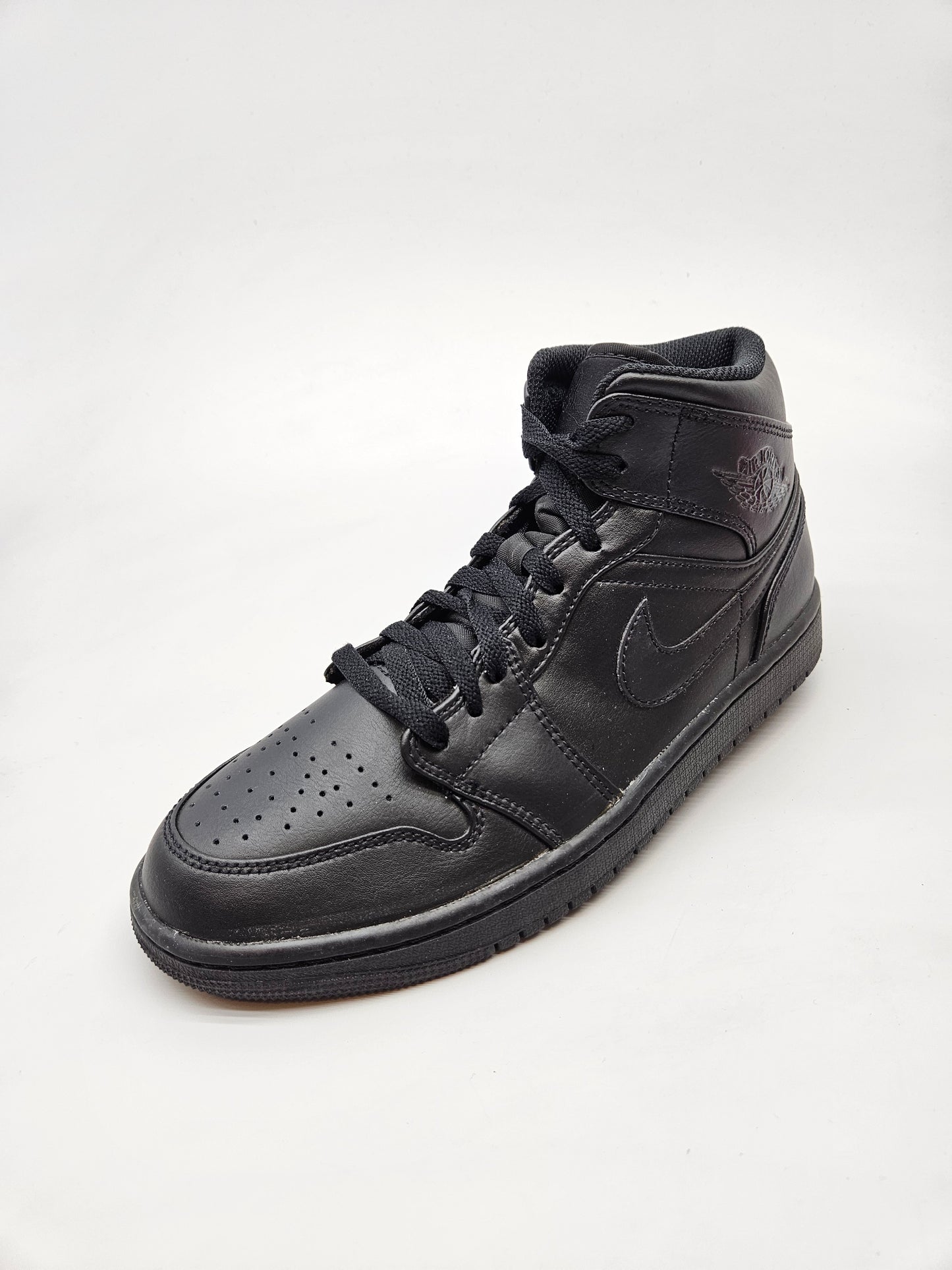 NIKE JORDAN NOVI ORIGINAL PATIKI BR 40.5