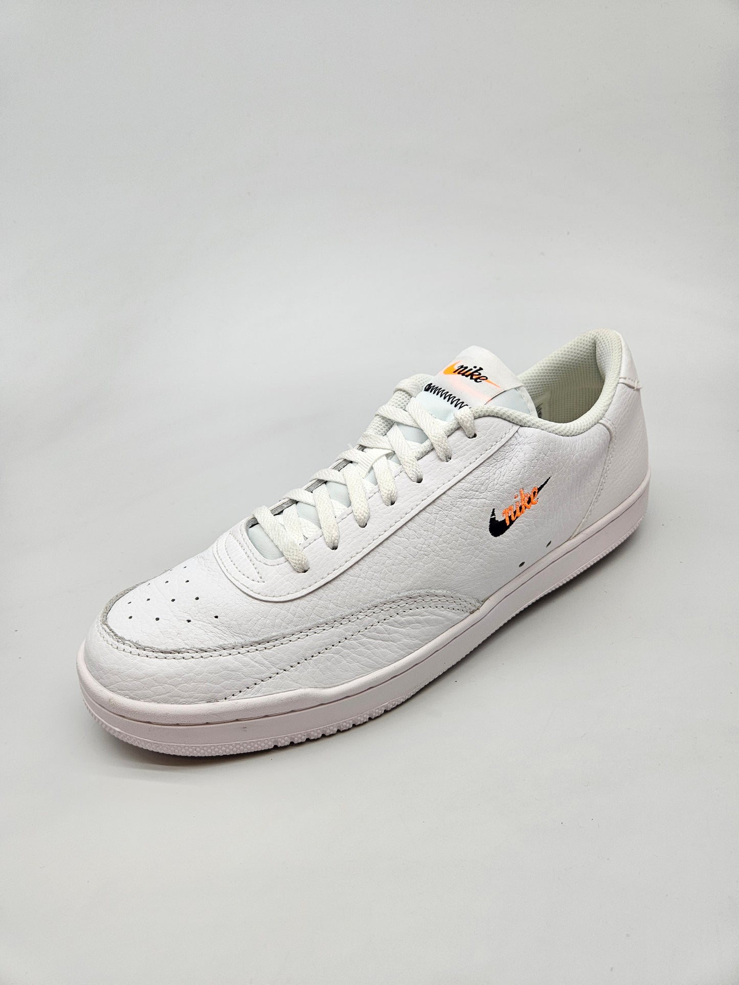 NIKE NOVI ORIGINAL PATIKI BR 45