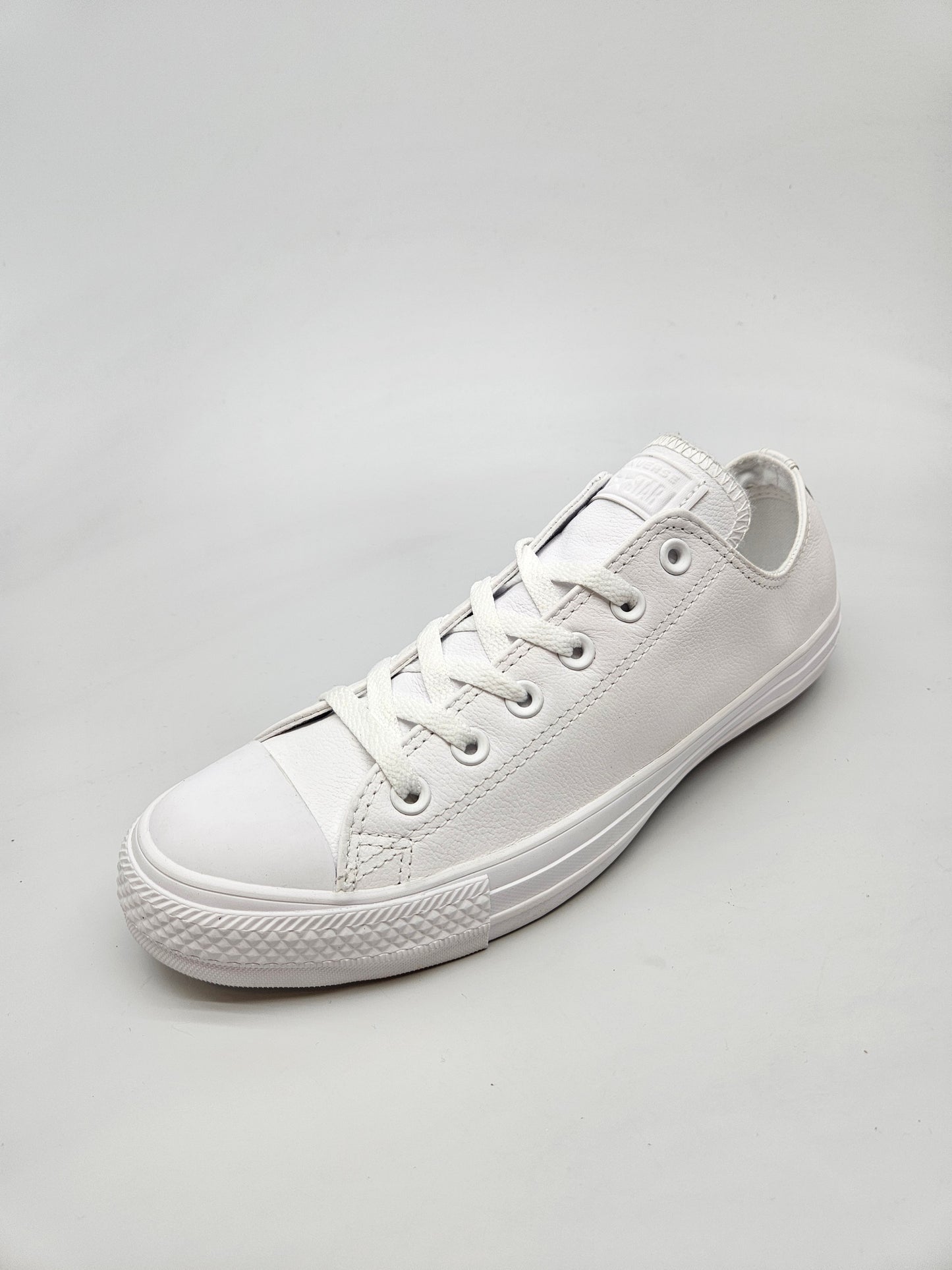 CONVERSE NOVI ORIGINAL PATIKI BR 41.5