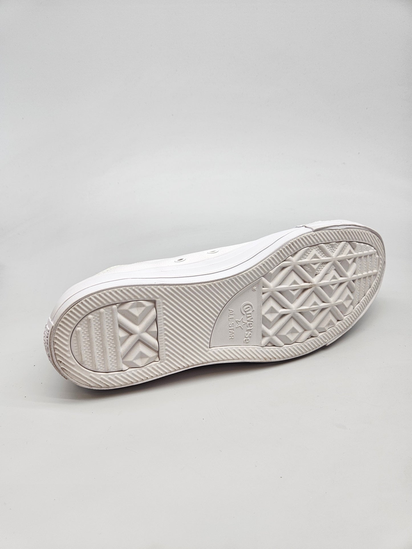 CONVERSE NOVI ORIGINAL PATIKI BR 41.5