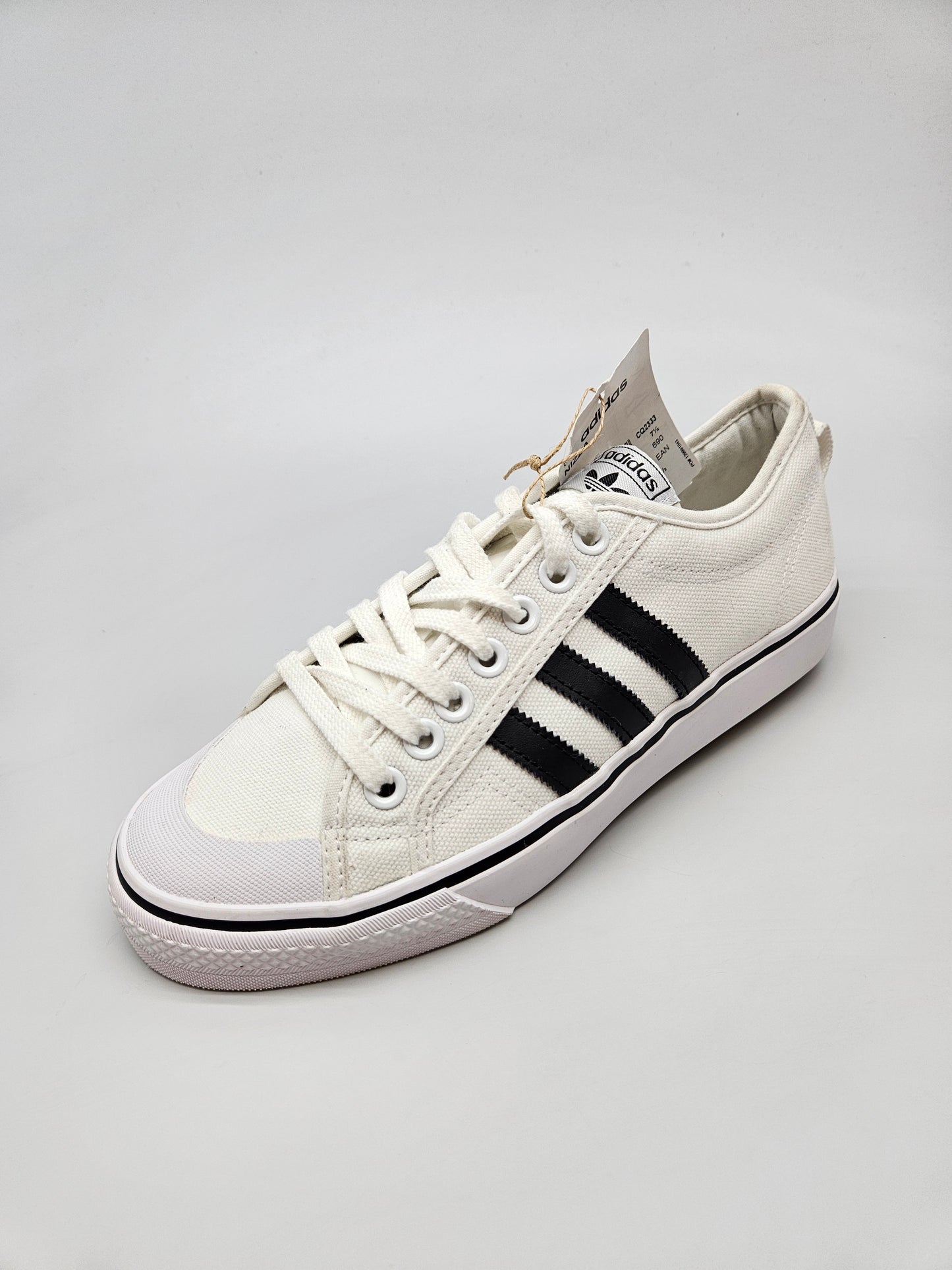 ADIDAS NOVI ORIGINAL PATIKI BR 41