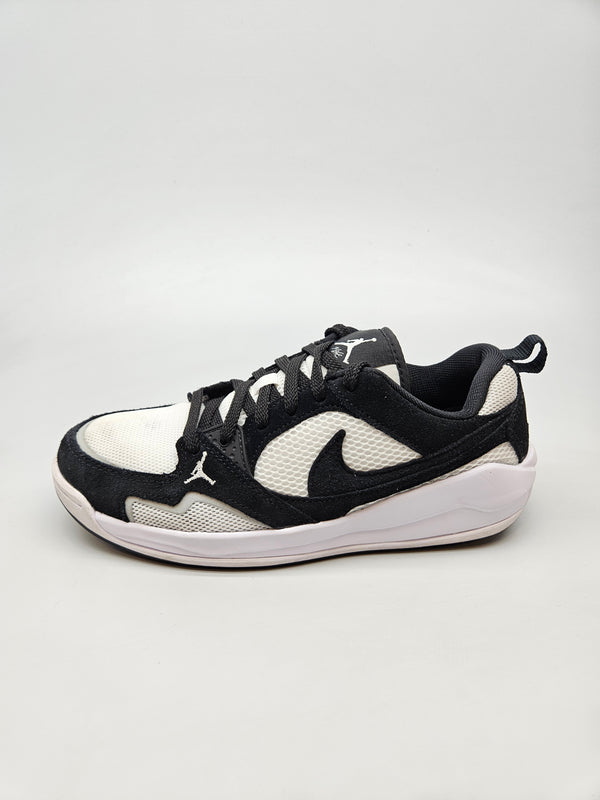 NIKE JORDAN ORIGINAL PATIKI BR 38.5