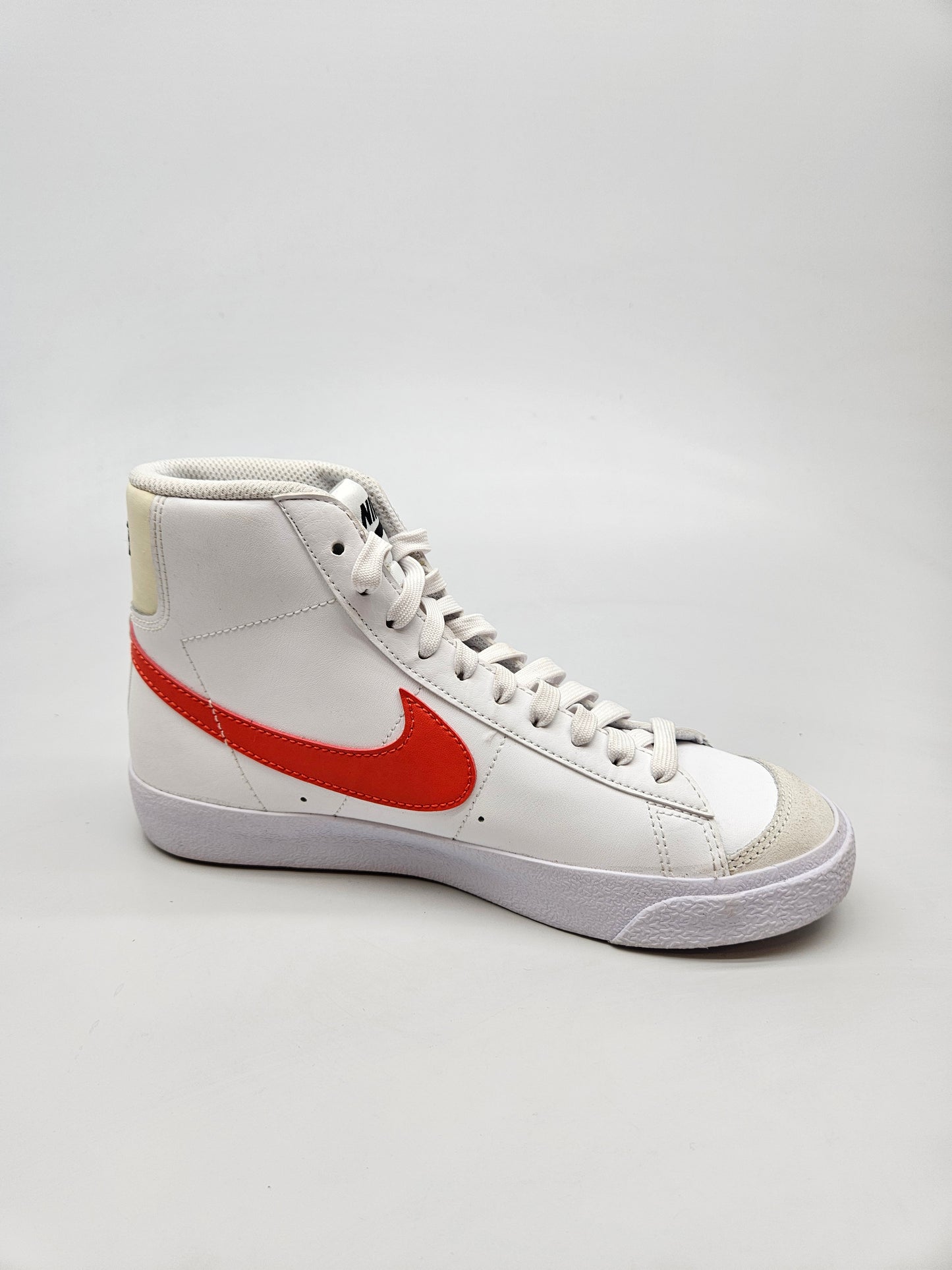 NIKE NOVI ORIGINAL PATIKI BR 38